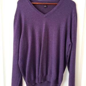 Brooks brother v neck sweater L